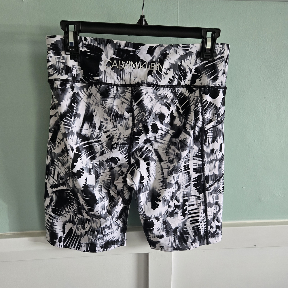 Calvin Klein Black & White Abstract Print Bike Shorts Size Large - Picture 2 of 10